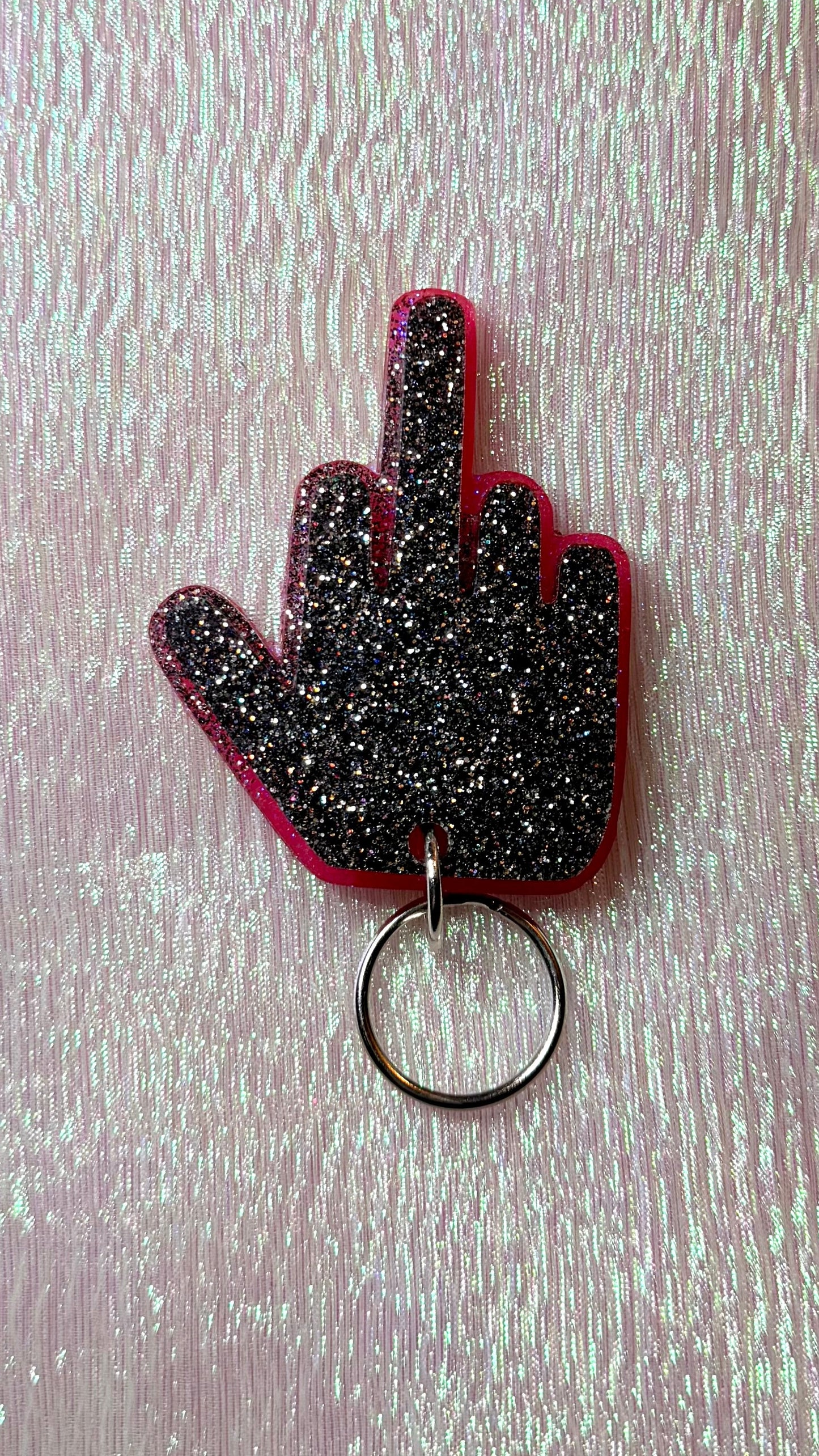 Middle finger keychain *DEFECT*